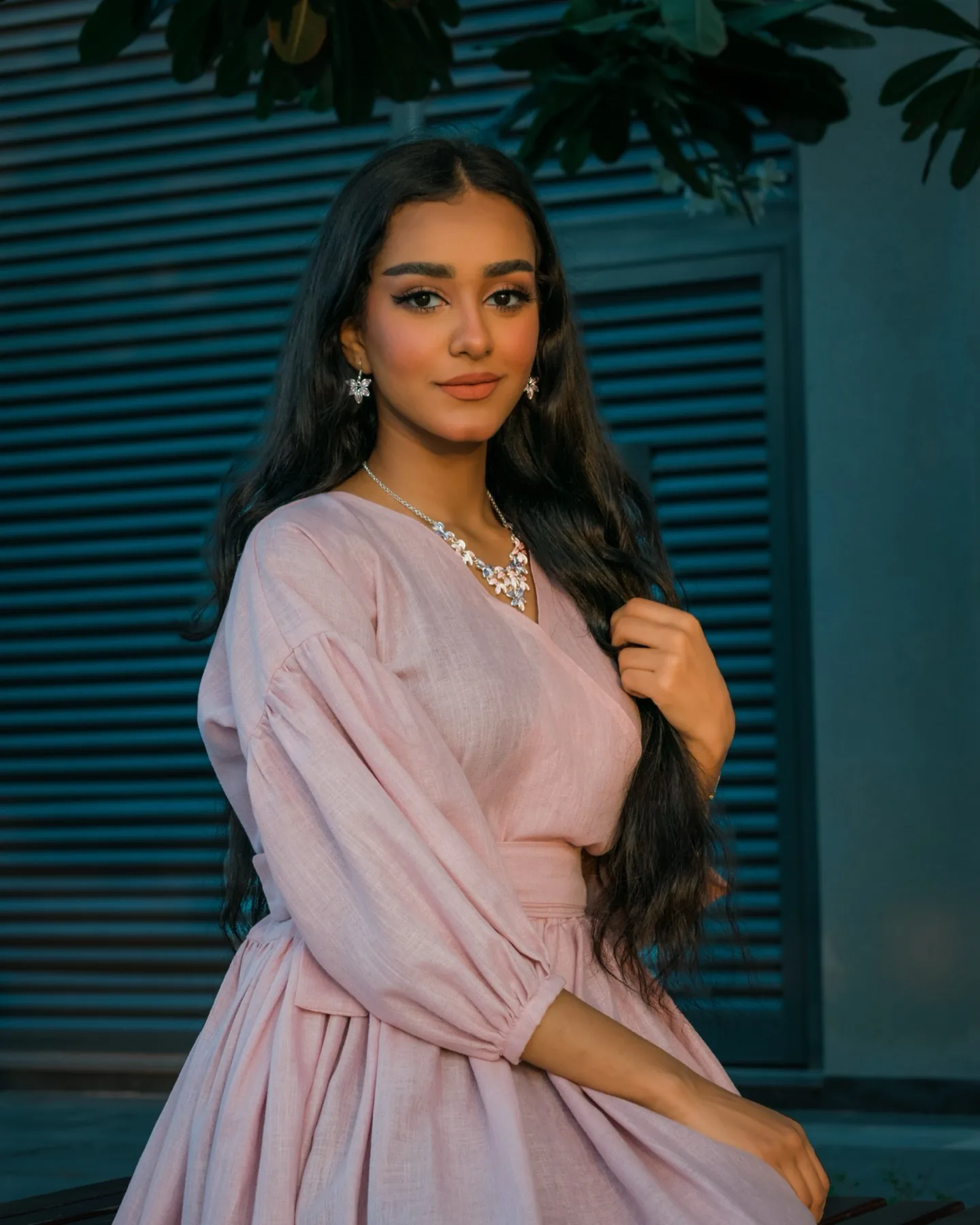 Lightweight breathable outfit on an outdoor Dubai photoshoot